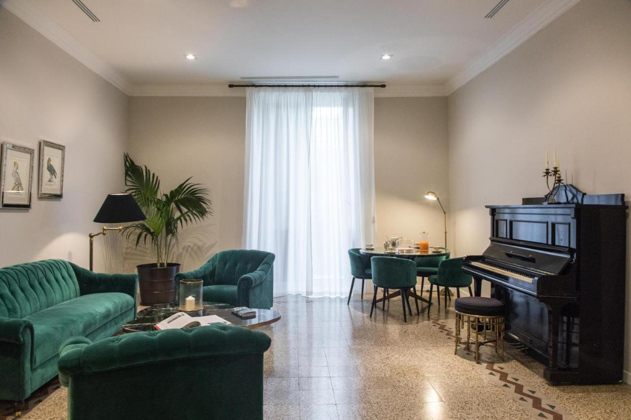 Dimora Minima Bed & Breakfast Catania Exterior photo