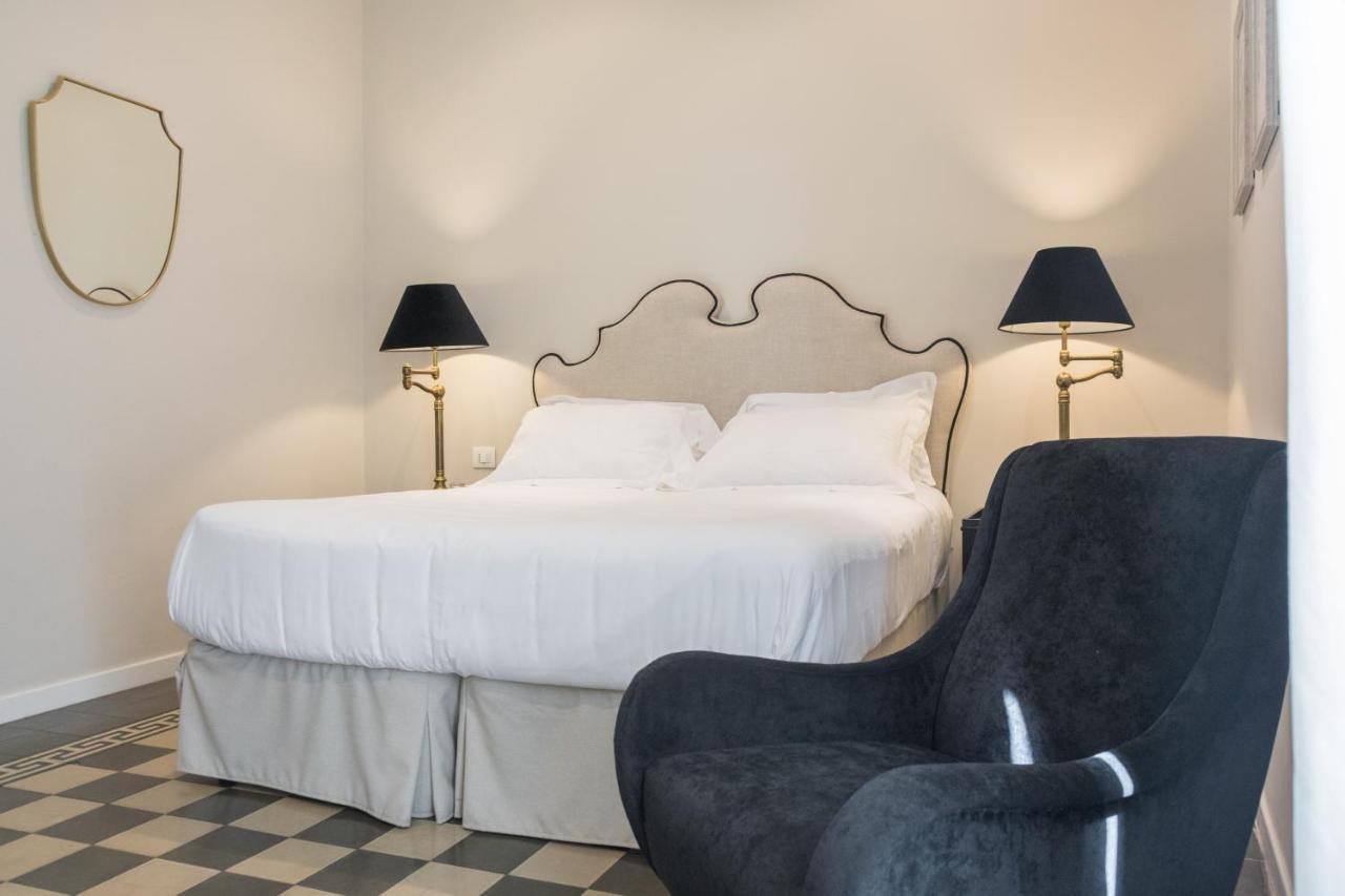 Dimora Minima Bed & Breakfast Catania Exterior photo
