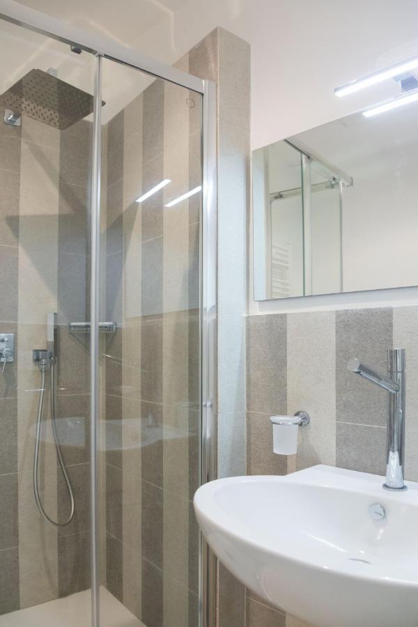 Dimora Minima Bed & Breakfast Catania Exterior photo