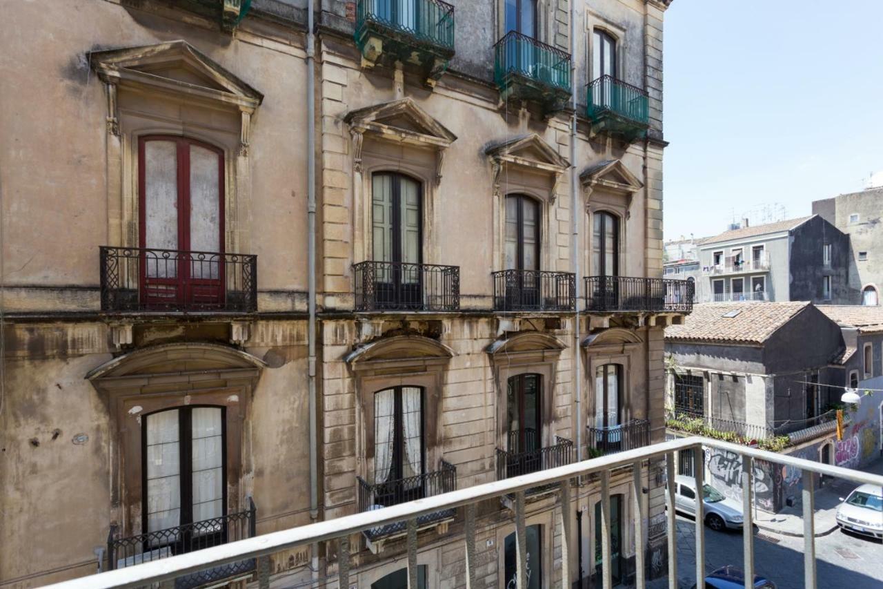 Dimora Minima Bed & Breakfast Catania Exterior photo